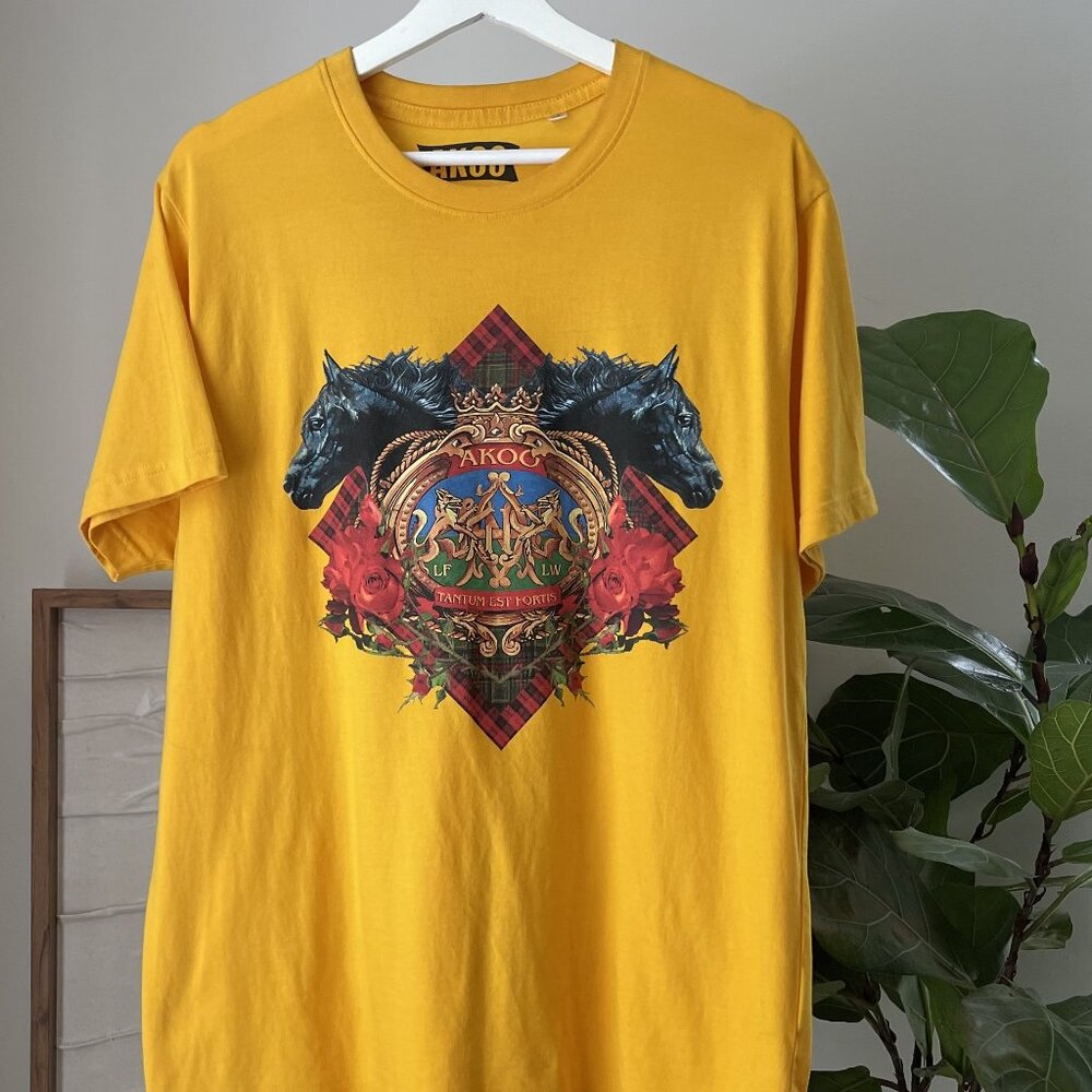 Men's AKOO Yellow Horse Head Graphic T-Shirt Tee Shirt Size Large L